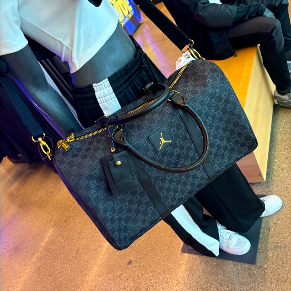 Meet your Posher, Misty